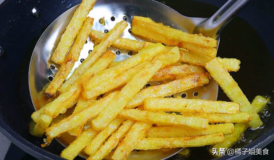 薯条自己在家怎么做好吃,薯条在家怎么做又简单