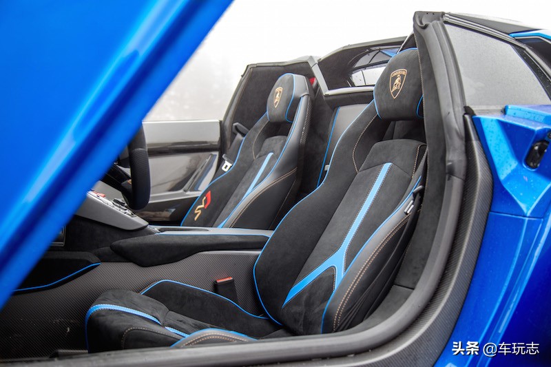 兰博基尼黑色,兰博基尼aventadorsroadster