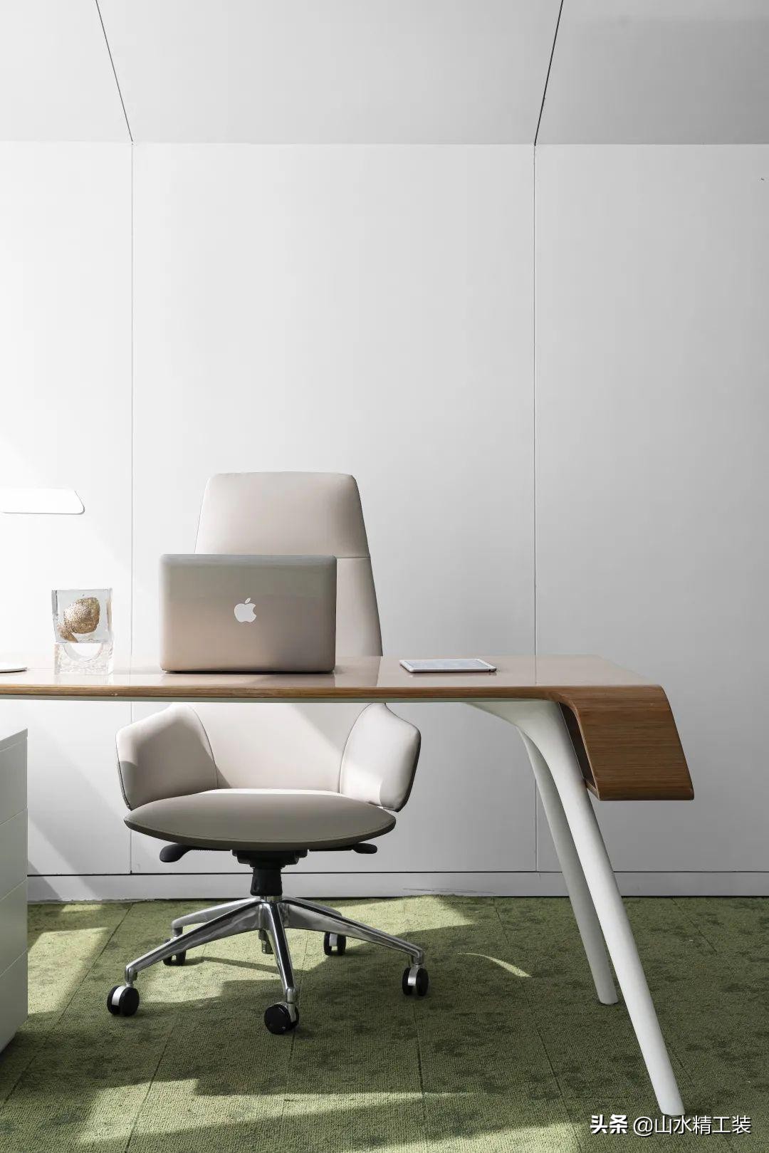 中国十大公装设计「山水精工装」丨赋予自然情绪的办公样板间