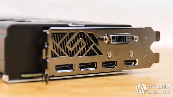 蓝宝石amdrx5804g,amd蓝宝石rx580多少w