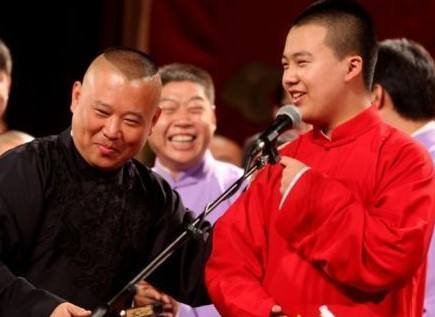 张默到底和房祖名什么关系,张默和房祖名有交流吗