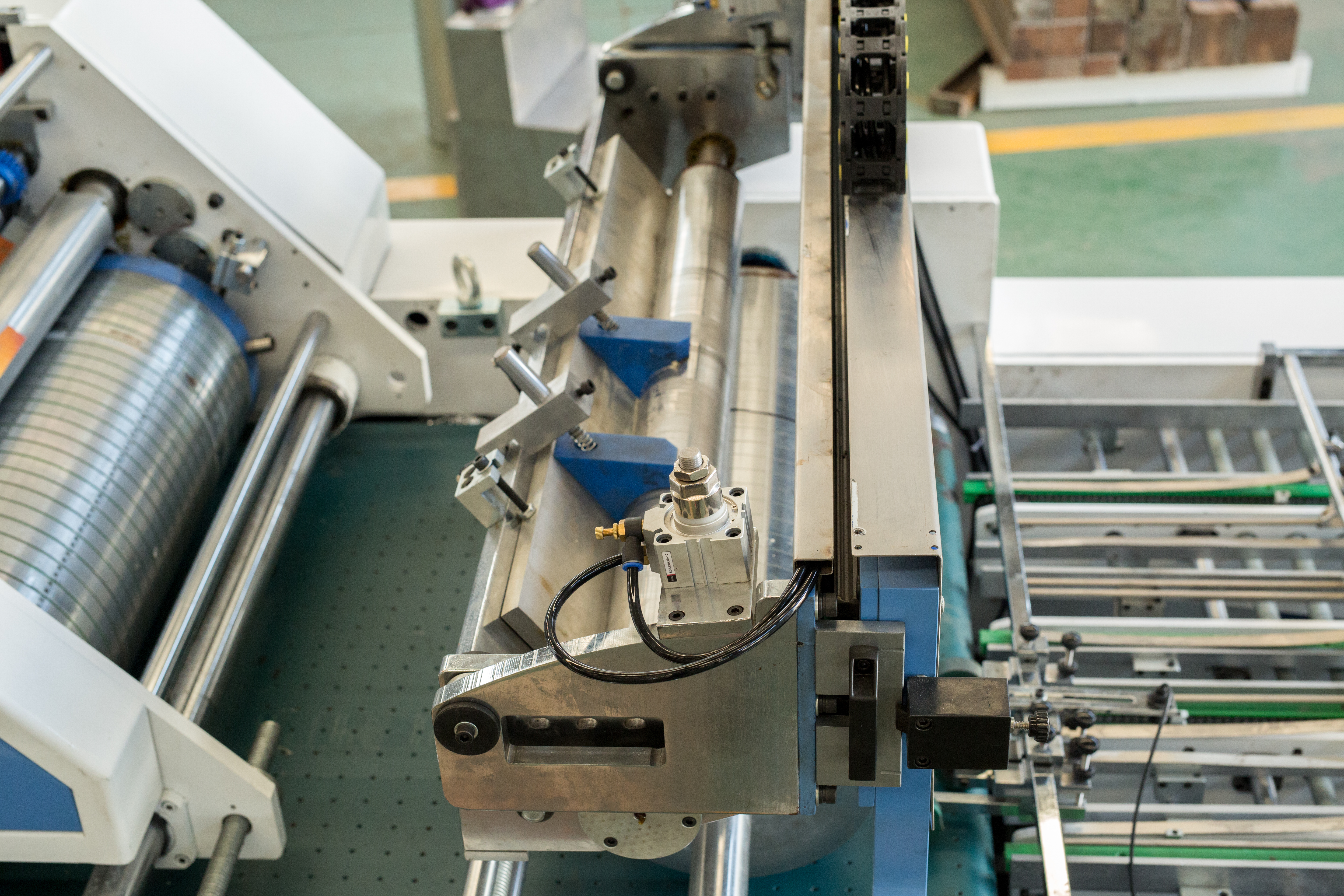 全自动贴窗机视频教程,安庆永华贴窗机