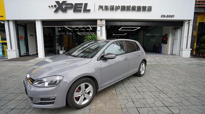 为什么14promax贴膜老是起泡,新车玻璃贴膜边缘起泡怎么办