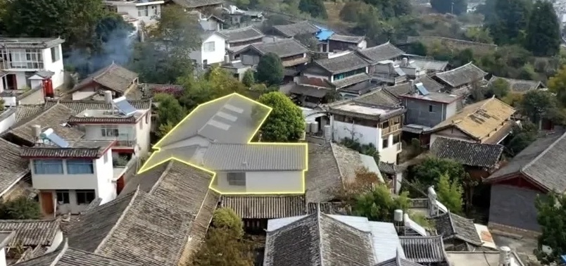 5姐妹同居养老引热议：她们为何花费400万买旧房建别墅安家？