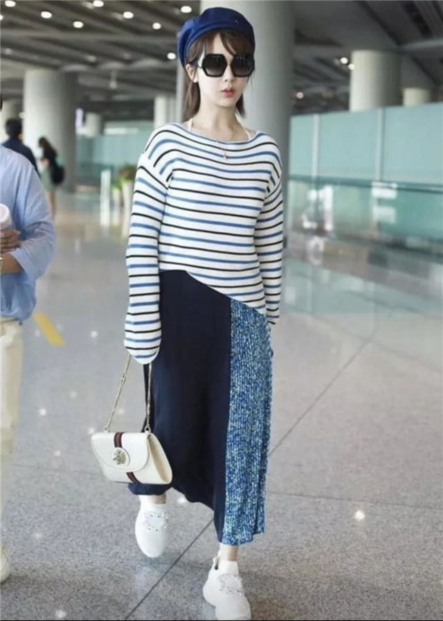 小个子女生不适合穿哪几种裤子,小个子女生别轻易尝试这4种搭配