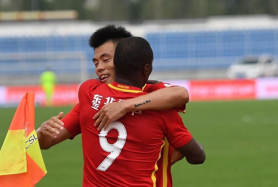 谭龙首发国足,谭龙国足首球