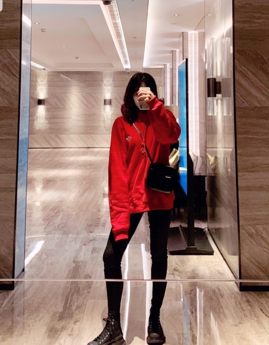 华为千金大小姐,华为二千金高调现身衣品不输杨幂