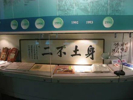 讲了一个悲伤故事,讲一个悲伤的故事吧