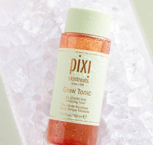 提亮肤色的爽肤水测评：让肌肤爆出水，从此远离肌肤干燥起皮