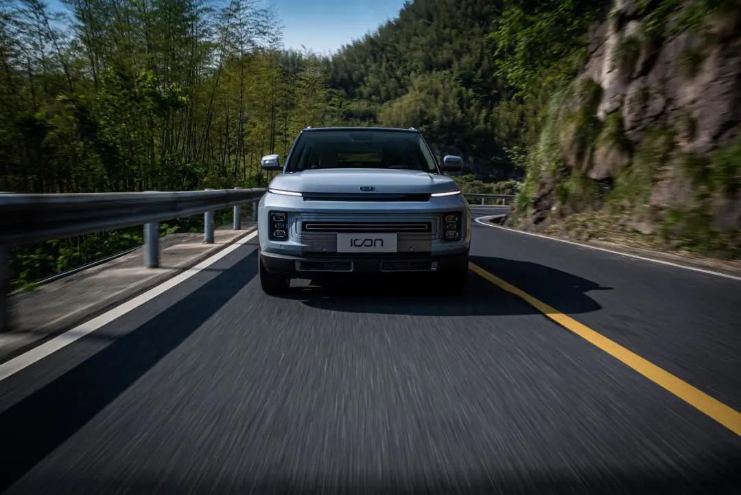 吉利新能源汽车获奖,吉利1.5td冠军版