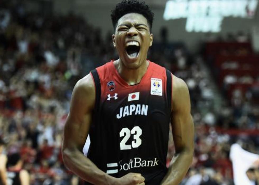 nba今日新鲜事篮球比分,篮球快讯直播