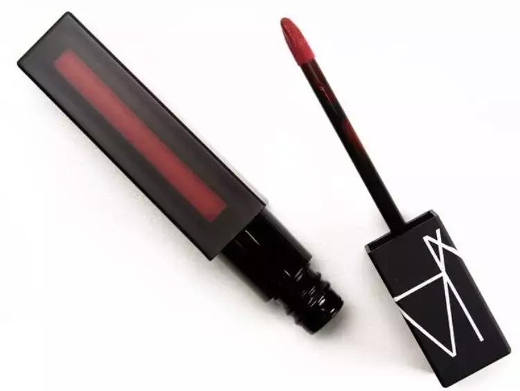 最简单的复古雀斑妆,雀斑多的底妆化妆教程