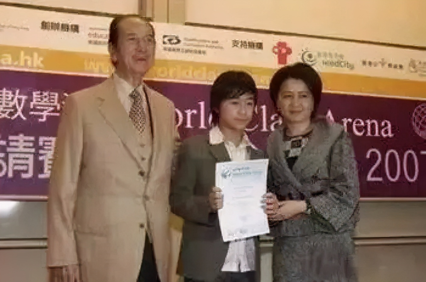 潜伏上海名媛朋友圈,潜伏上海名媛事件