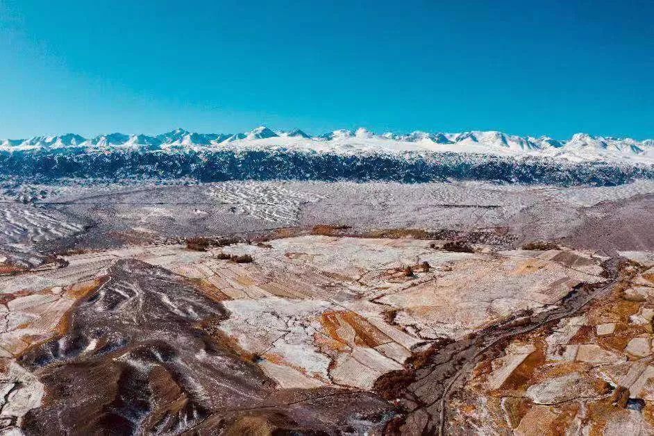 *疆新**早餐美|三步一娜扎，五步一热巴