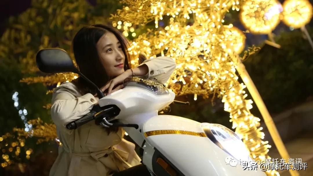 雅马哈vinoora125上市,雅马哈红色125