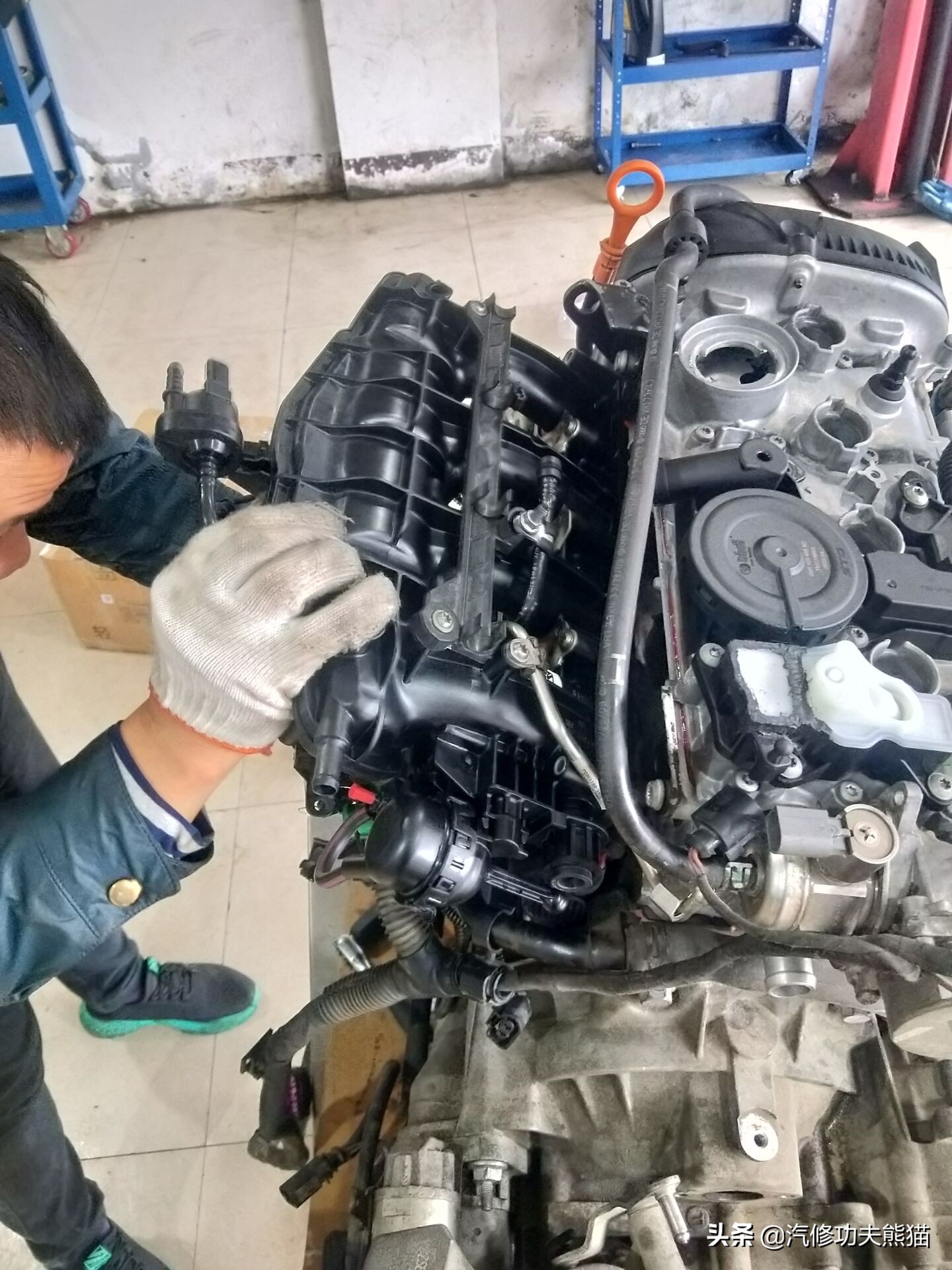 10年斯柯达昊锐1.8t烧机油怎么整,斯柯达昊锐烧机油500公里烧一升