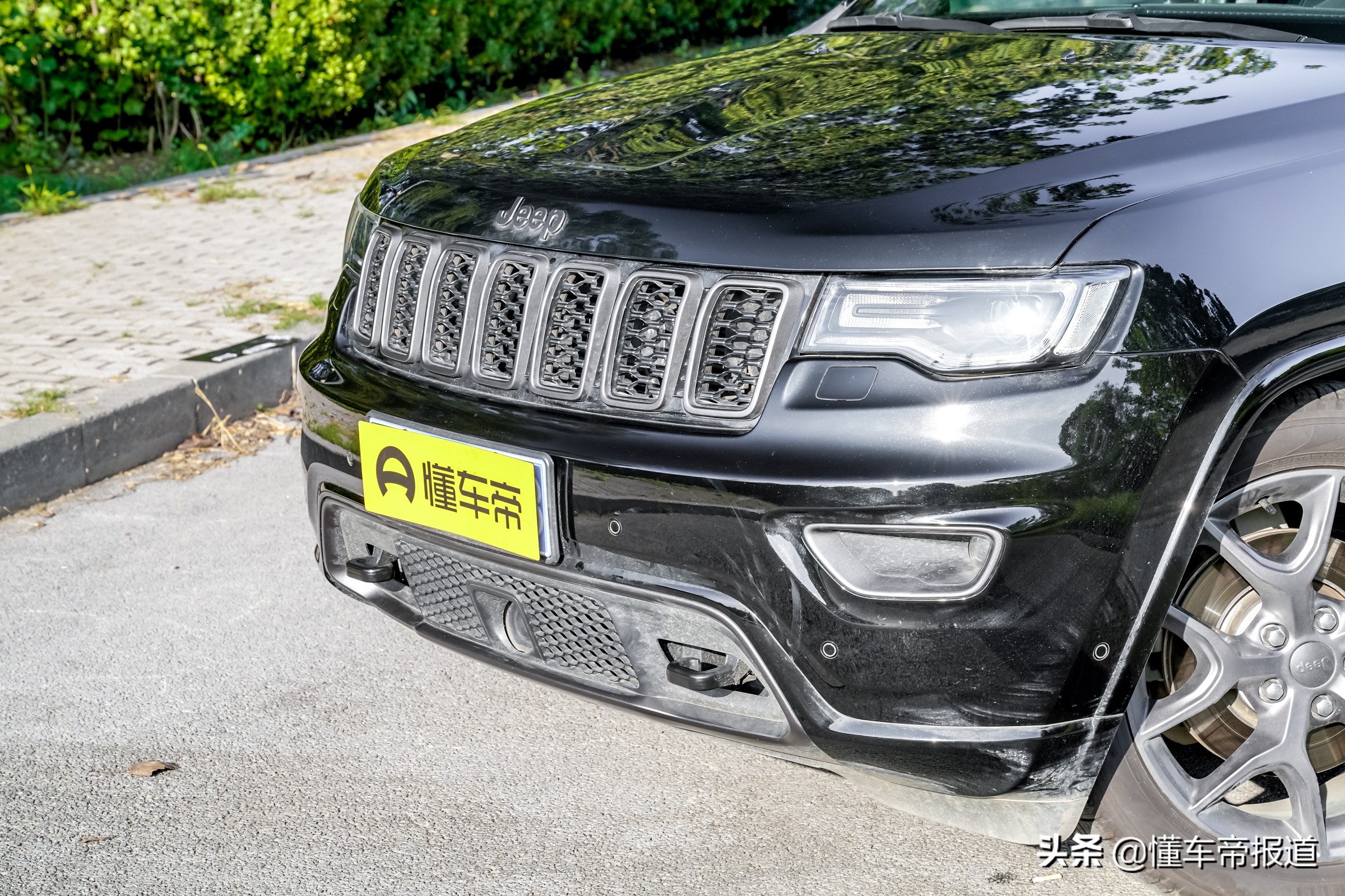 新车大排量自吸轿车,17款大切诺基3.0自吸0-100加速