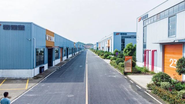 荣获国家一级资质!雷霆皇综合实力再获国家首肯