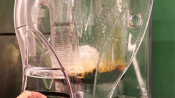 厦门“*力暴**奶茶店”!珍珠都要打碎喝