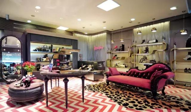 买了这么多年鞋，现在才知道它们都是一家！左右逃不过它的手掌心