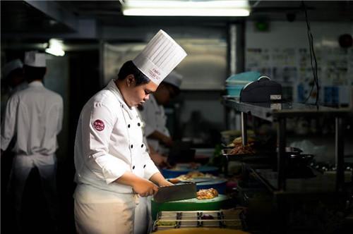 厨师很难做怎么办,厨师难招的原因