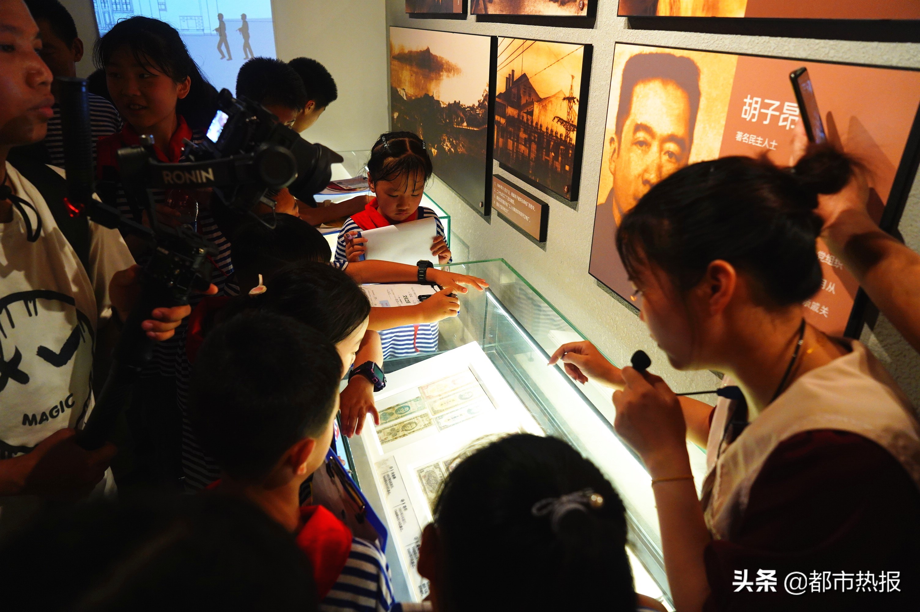 我心向党喜迎建党100周年,我心向党砥砺前行100周年图片