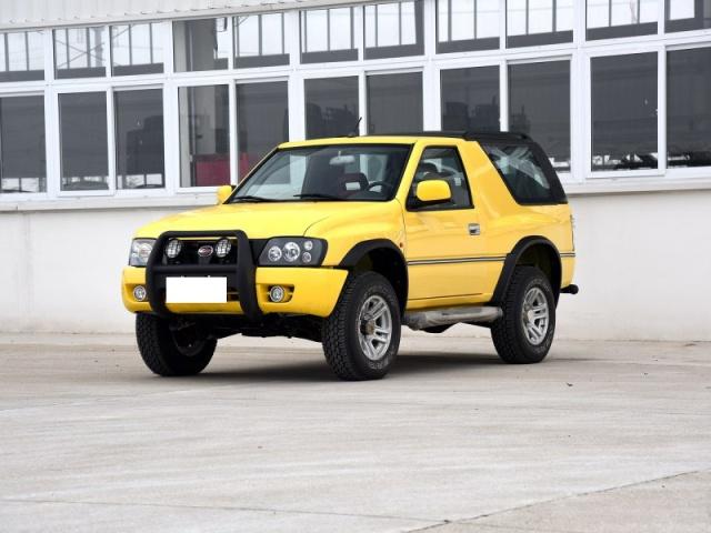 陆风个性硬派越野车X9，车身相当优秀，颠覆我们对国产越野的印象