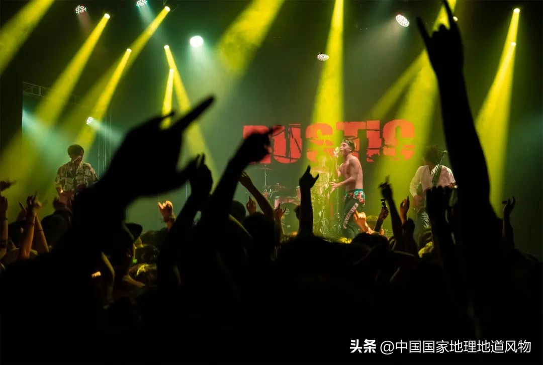 成都是一个安逸的地方吗,成都是个挺安逸的城市