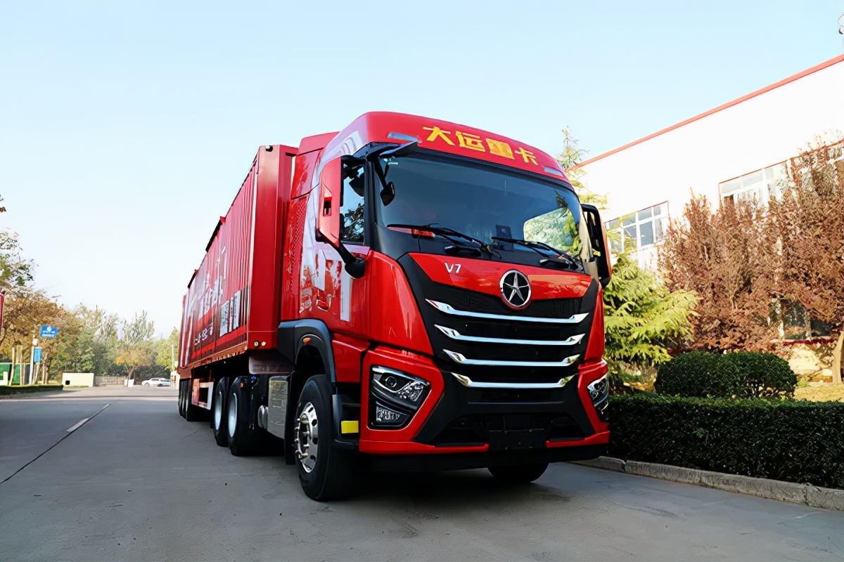 大运重卡v7 (大运重卡v7车型河南地区交付火热)