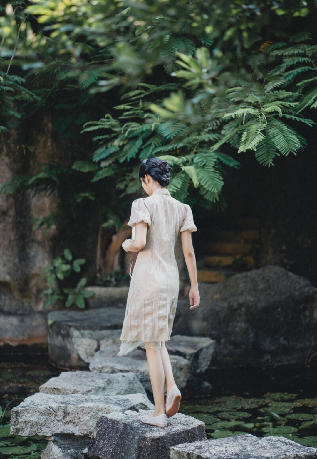 拍照怎么摆拍不刺眼又能拍好看,怎么拍照摆拍好看技巧简单