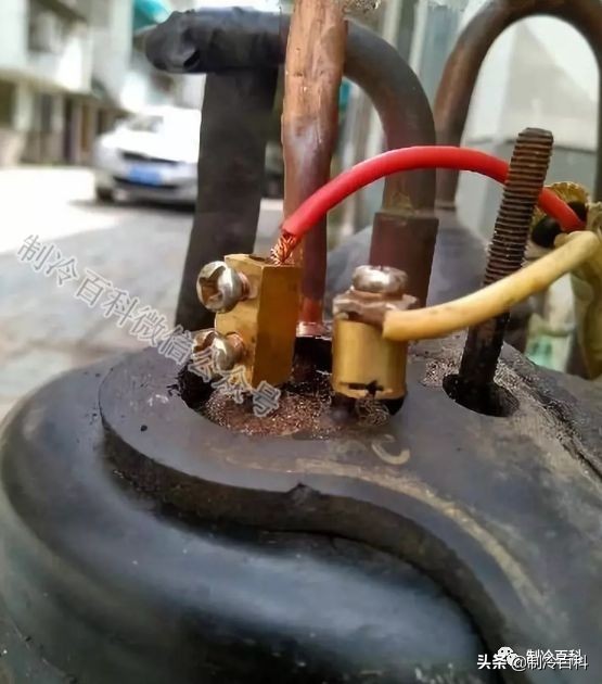 压缩机接线柱烧坏怎么处理,压缩机接线柱被击穿怎么维修