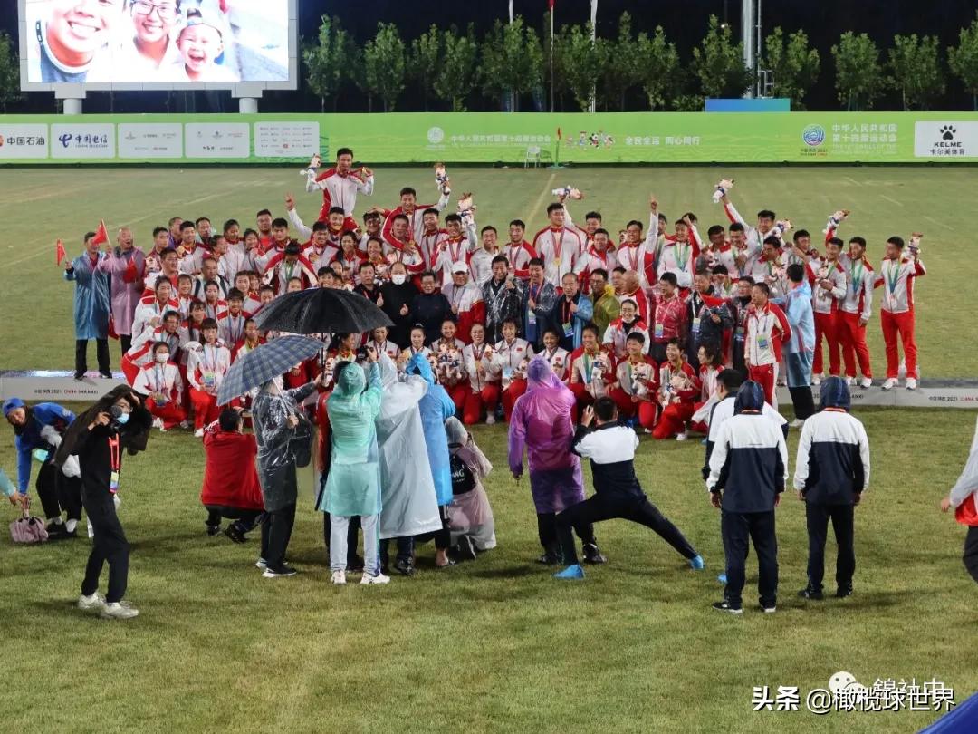 我和我的体育故事,我和橄榄球的故事