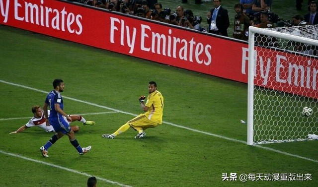 待到德国捧杯时家祭何须告乃翁2014巴西，我见证了夏天的童话