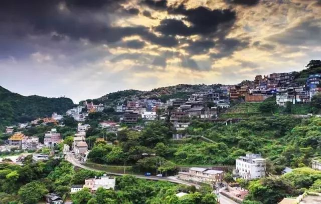 秋天最值得去的四个地方,秋天全部的风景