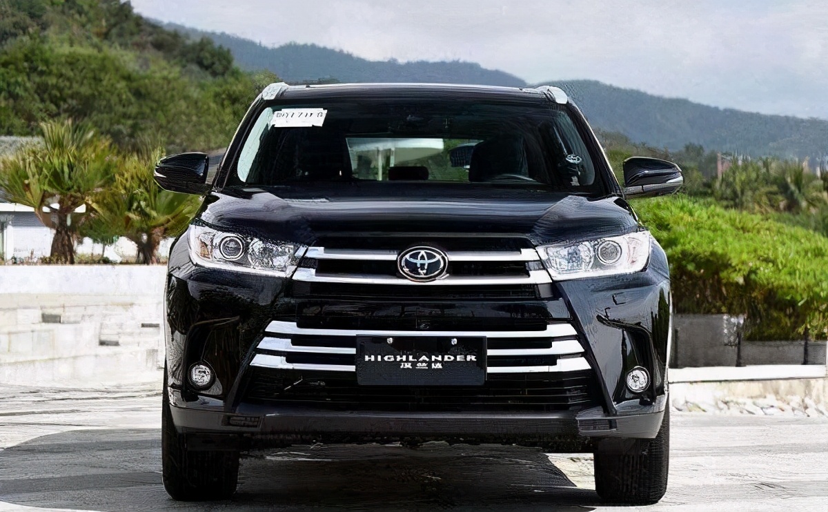 27.88万汉兰达配置,汉兰达卤素大灯改成led好吗