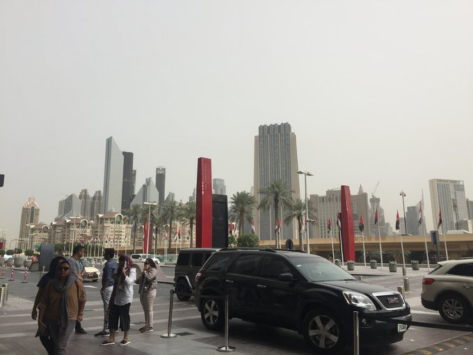 迪拜是个沙漠城市为什么那么有钱,迪拜四大土豪城市