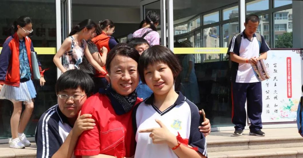 李明艳老师,大连市双语学校李明艳老师