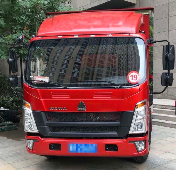 唐山当地家具界“龙头”为何看中HOWO轻卡？用高效率打造好口碑