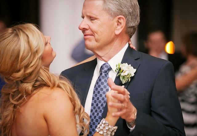 中国足球名宿范志毅娶漂亮小娇妻,上海足球名将范志毅