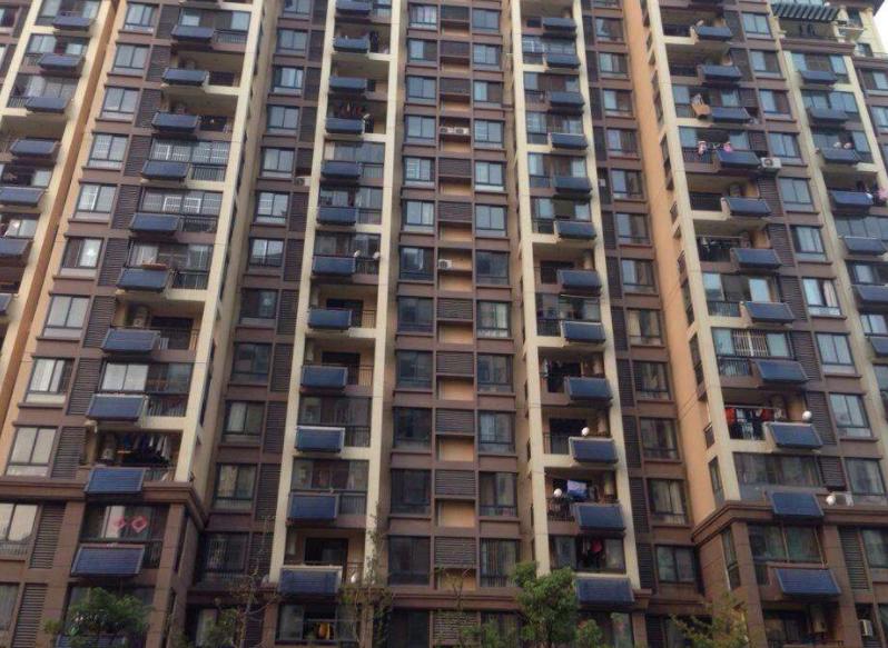 壁挂式太阳能热水器能装楼顶吗,楼顶太阳能热水器不要了怎么处理