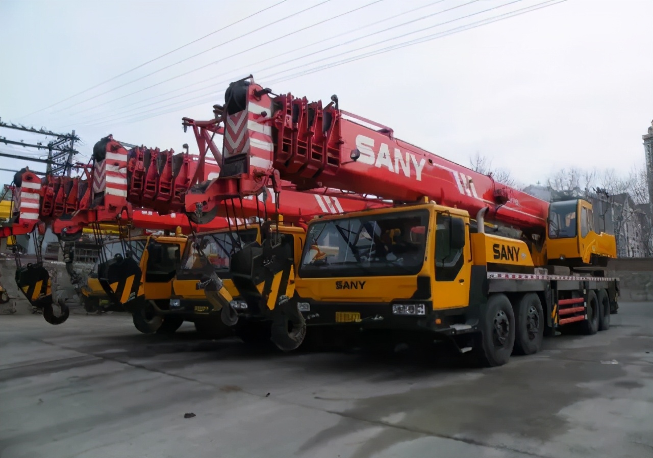 吊车租赁公司为什么难以做大？吊装“游击队”靠谱吗？