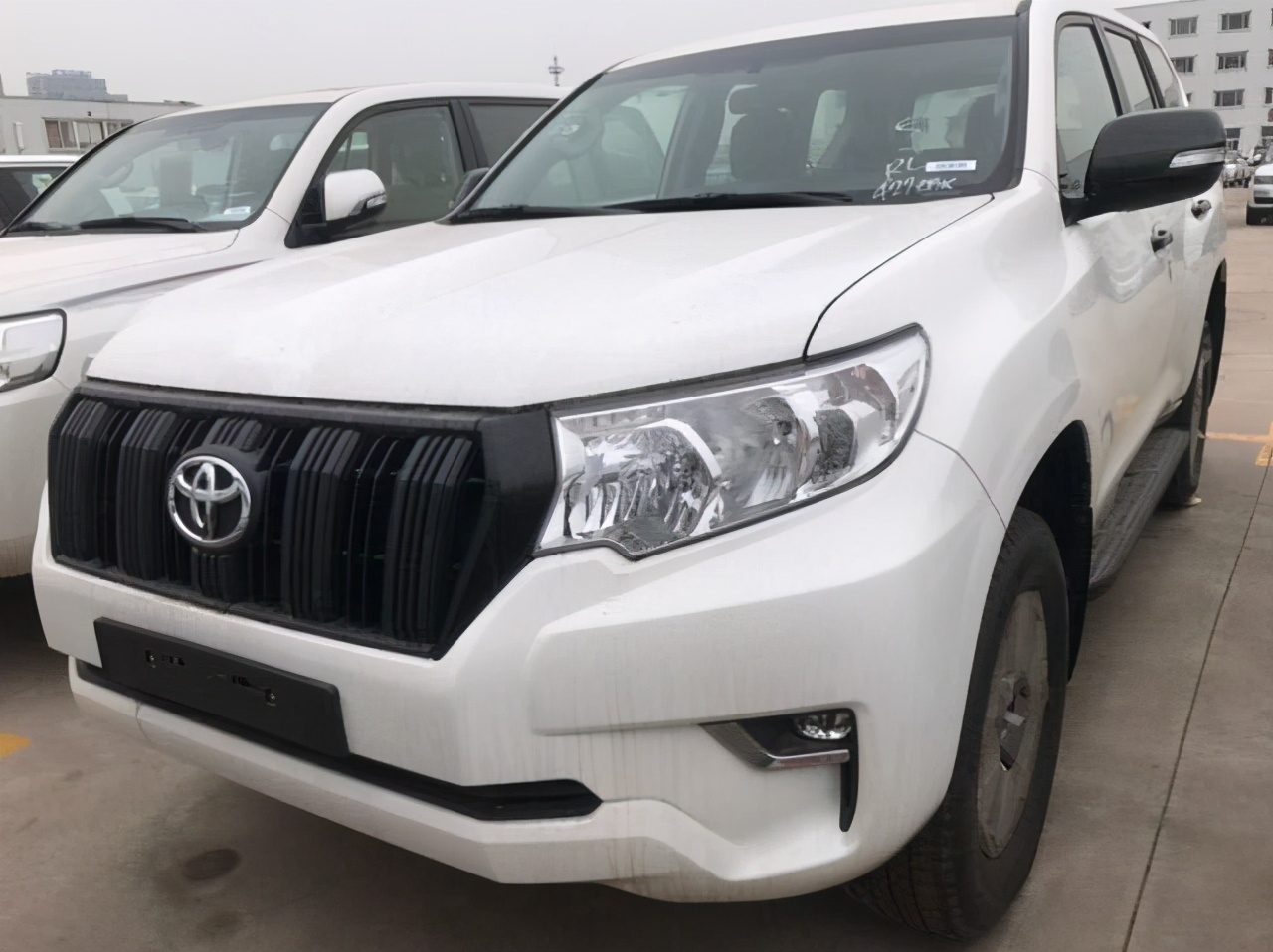 霸道3.0柴油和2.8柴油,柴油途锐和柴油霸道哪个好