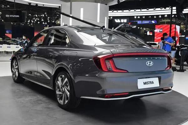 全新一代名图上市五款车型如何选,全新一代现代新名图黑武士