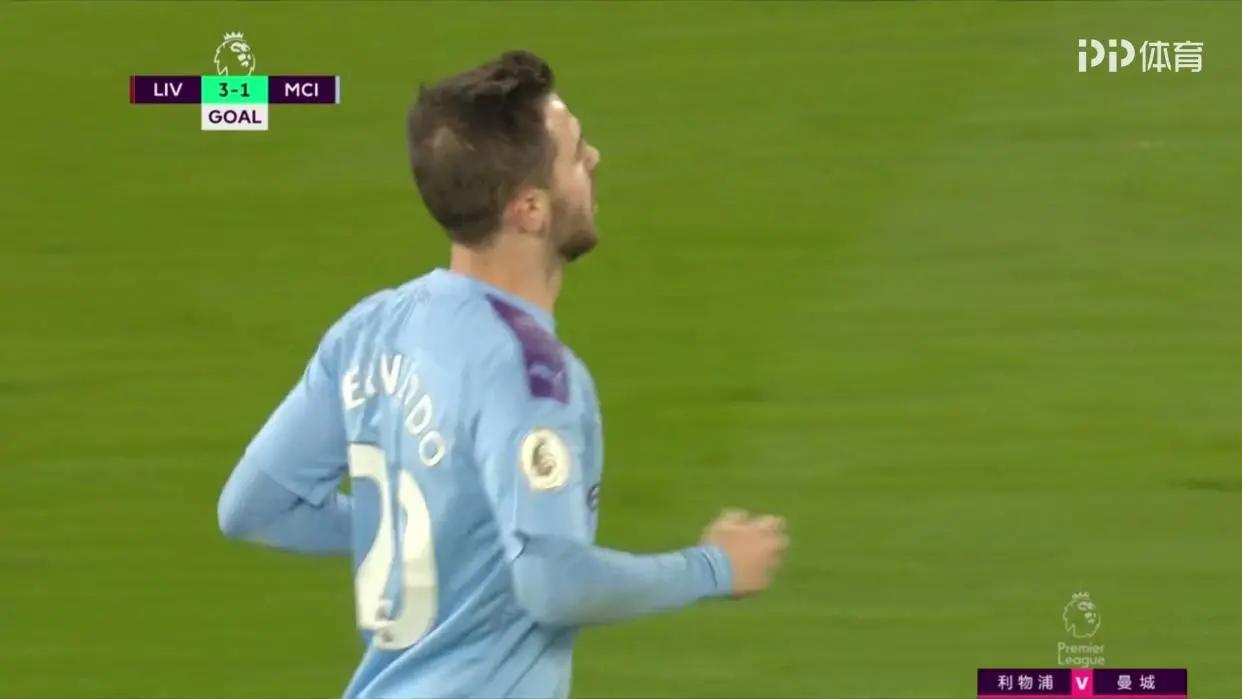 疯狂13连胜!5万人见证:队史最强红军诞生,曼城遭遇三大尴尬!