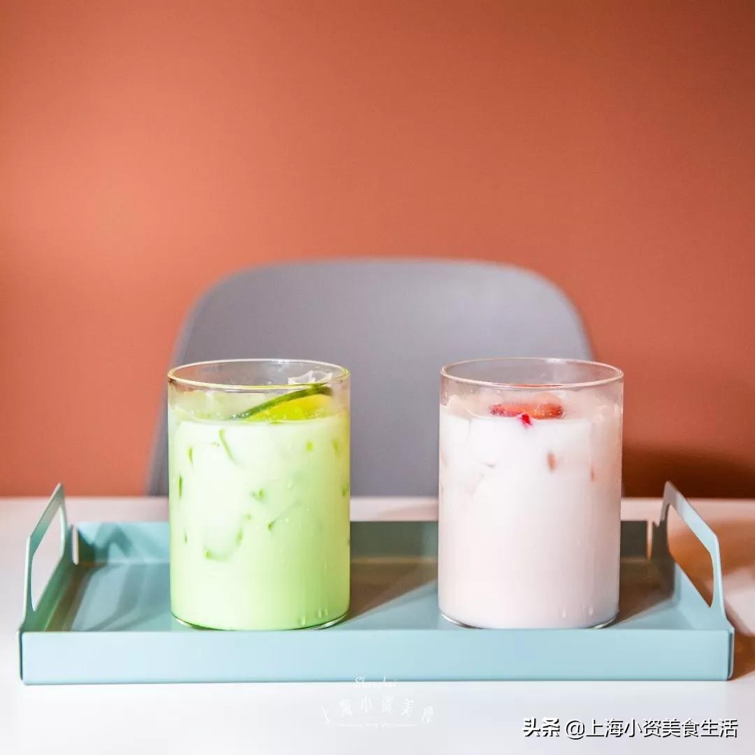 人广新开宝藏甜品店，把小笼包做成了慕斯蛋糕！