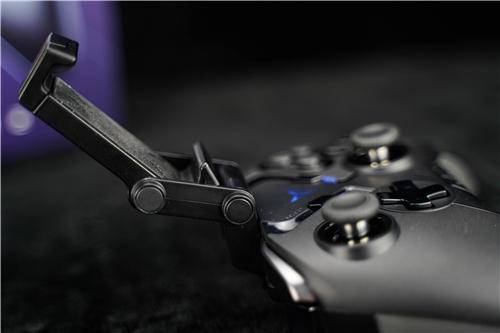 飞智八爪鱼2怎么开启体感,飞智八爪鱼2游戏手柄一键连招