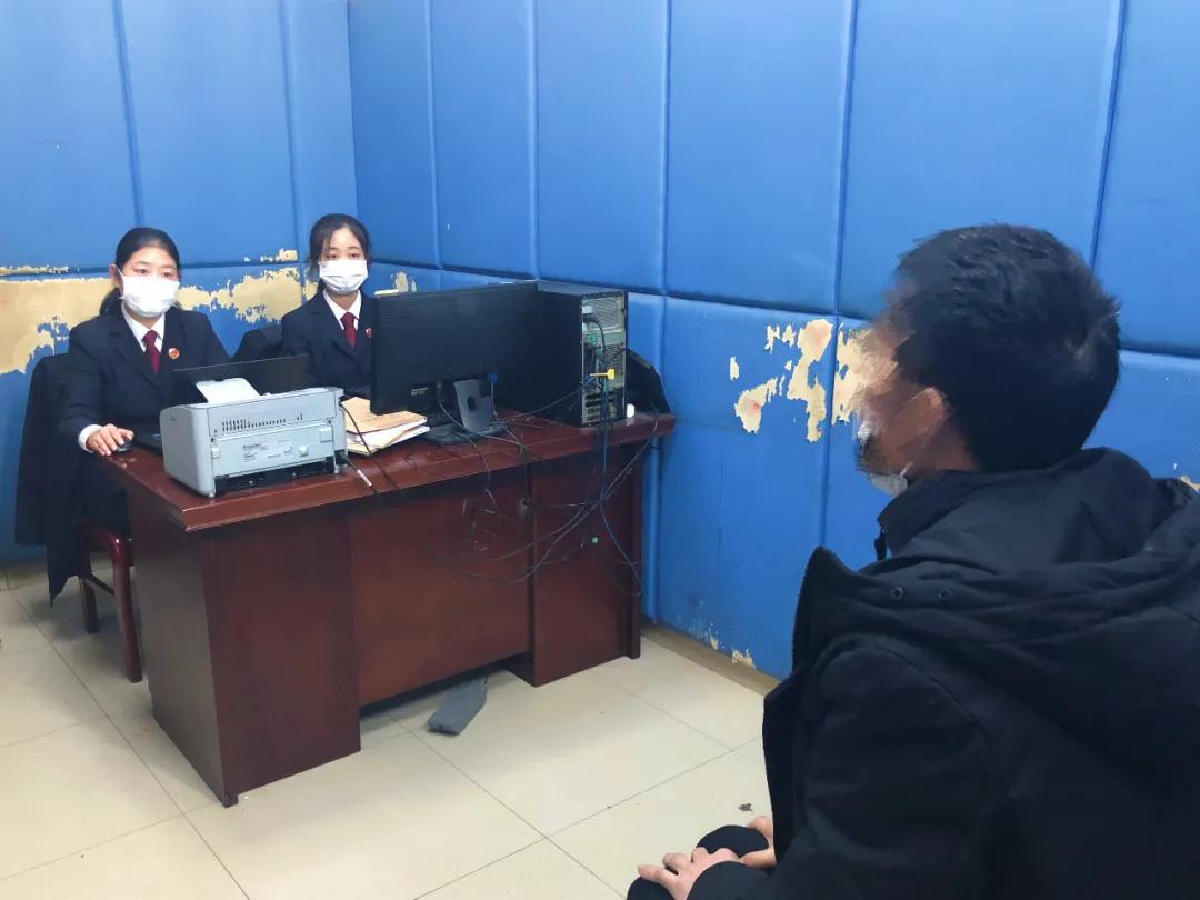 公安部严厉打击利用疫情哄抬物价 (严惩哄抬物价犯罪典型案例)