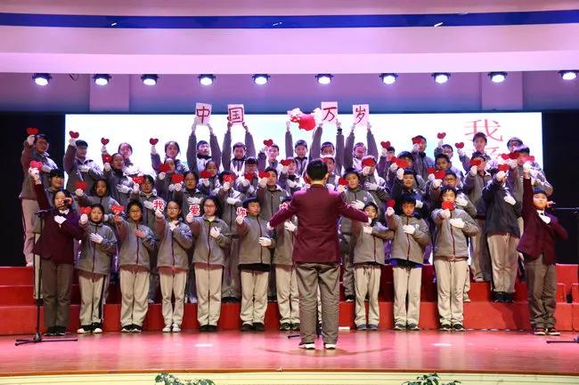 连云港华杰实验学校优点,名校巡礼海南中学