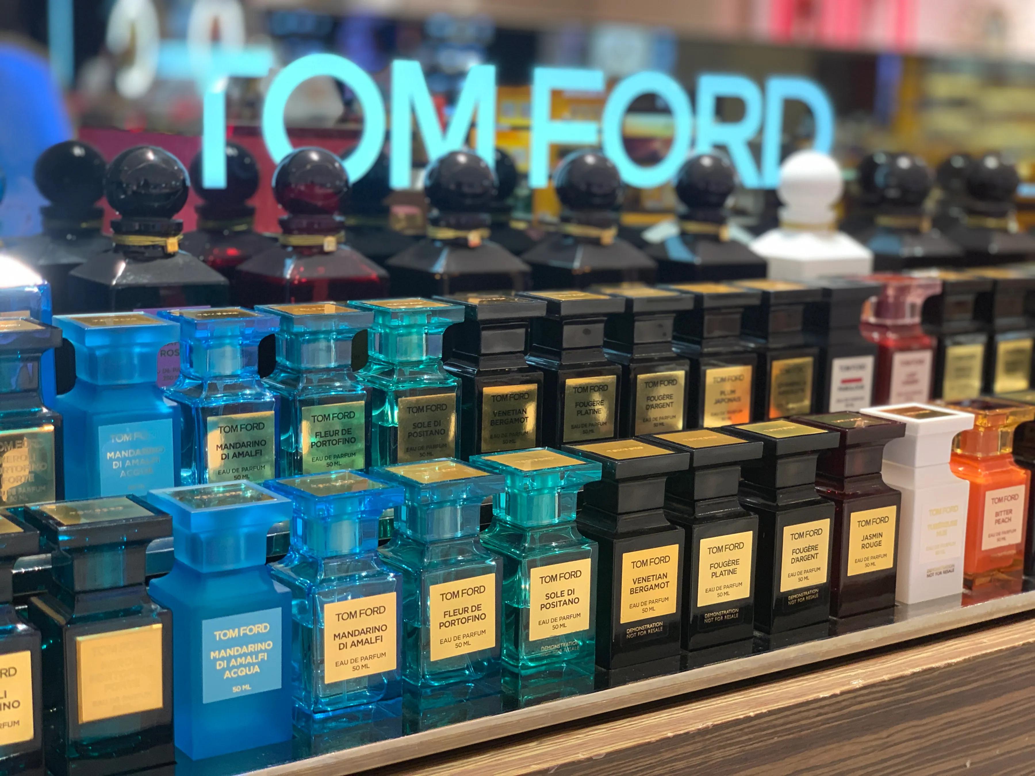 澳门免税店威尼斯跟dfs哪个便宜,澳门dfs环球免税店全攻略