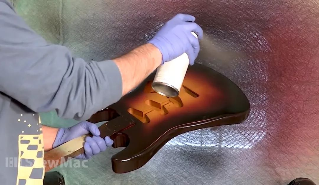 吉他上面的知识,吉他去漆的最佳方法